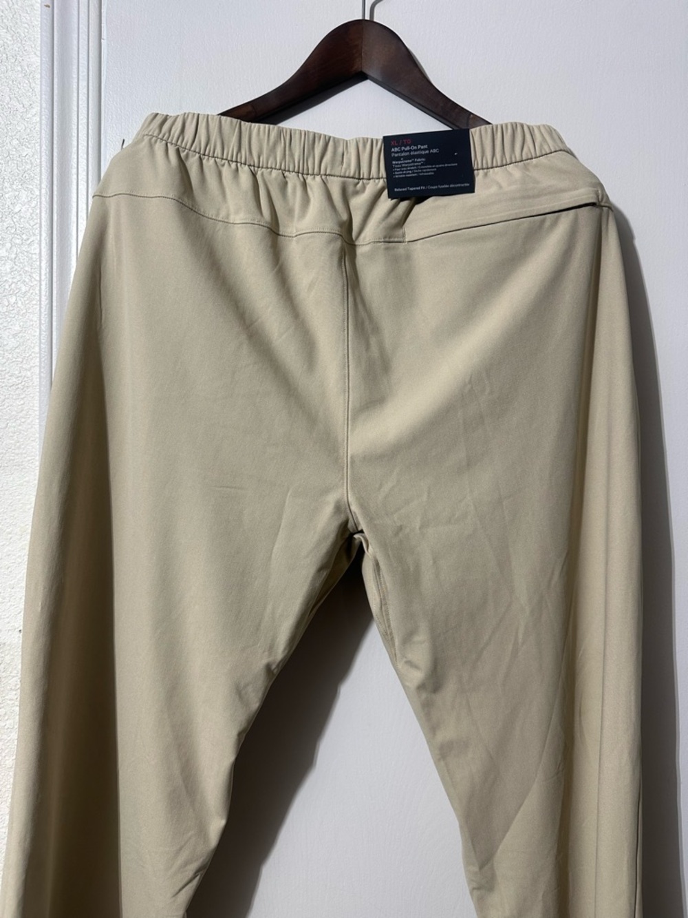 lululemon  Men's Slim Stretch Chinos - Light Khaki